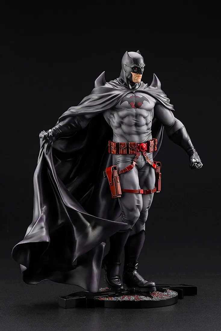 Kotobukiya ARTFX DC Comics Elseworld Series Batman Thomas Wayne Statue (gray)