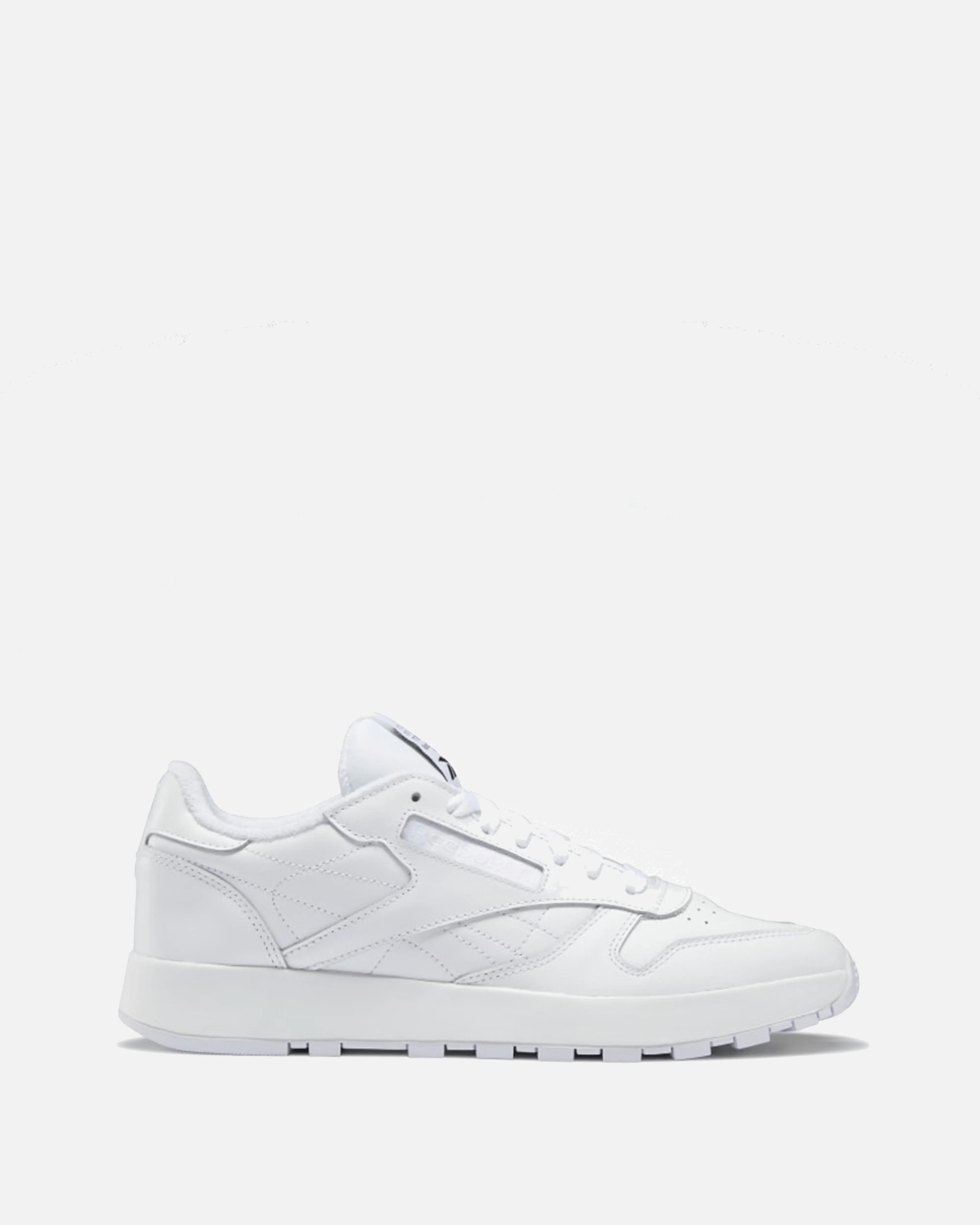 Maison Margiela Classic Leather Tabi Sneakers in White