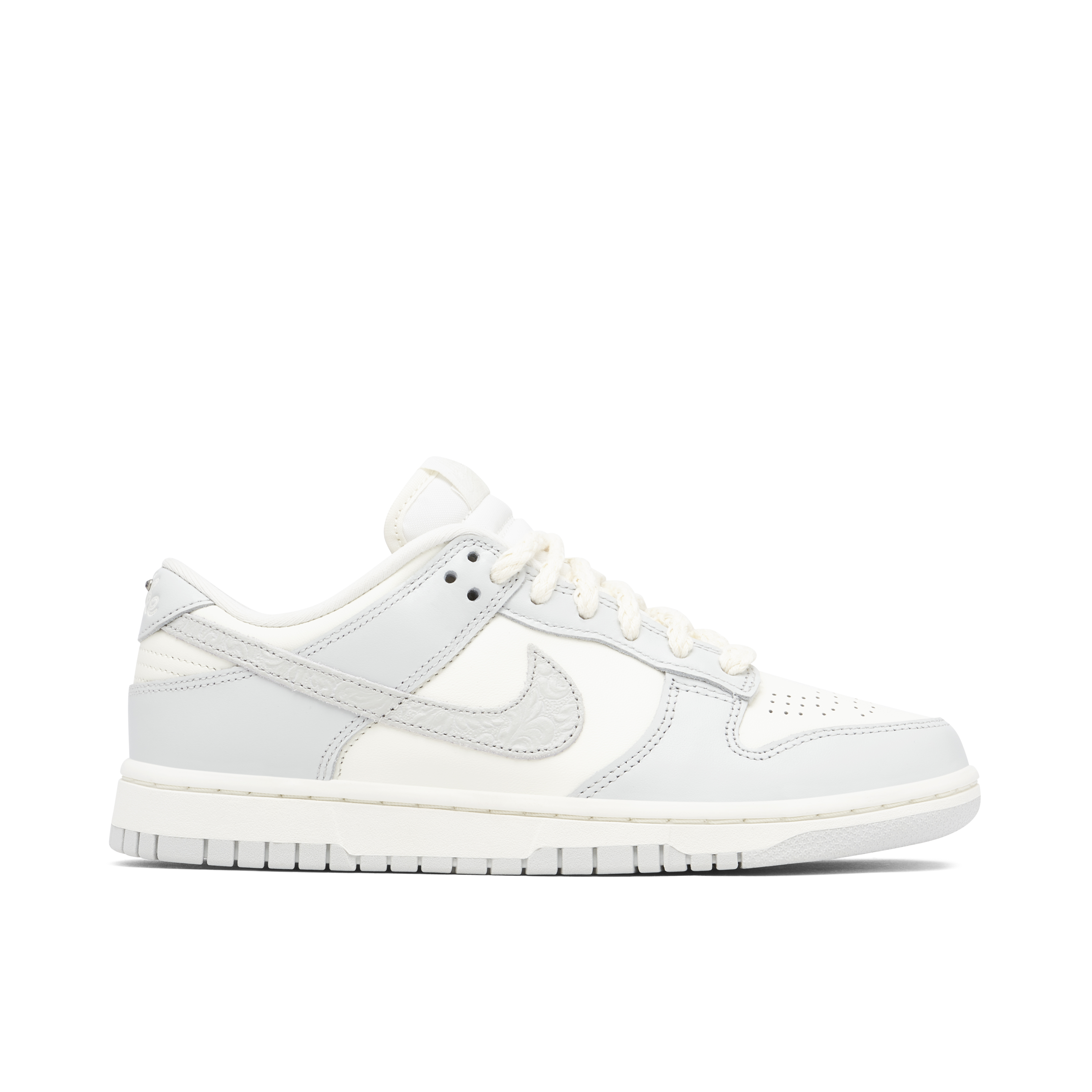 Nike Dunk Low Needlework Womens | FJ4553-133 | Laced