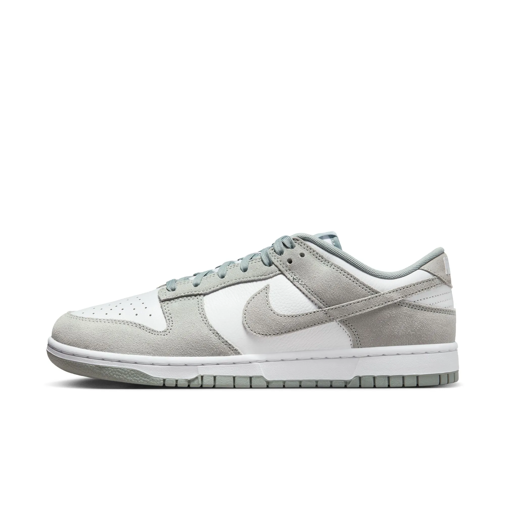 Nike  Men's Dunk Low Retro FQ8249-101 