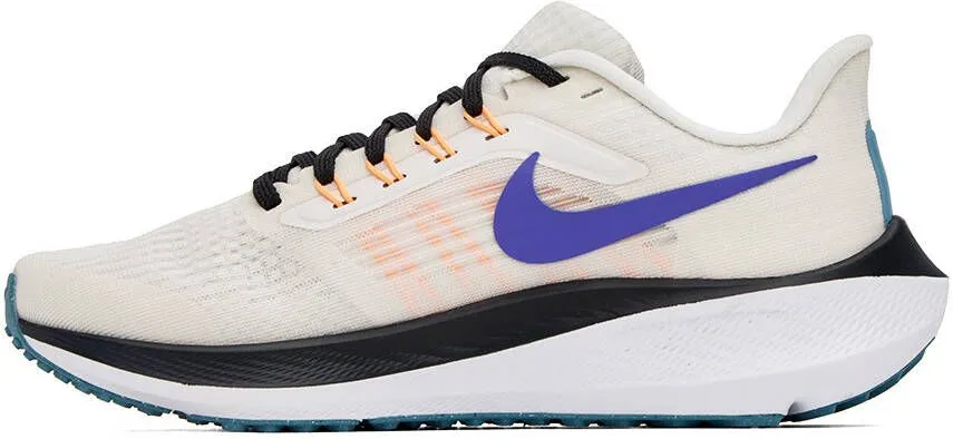 Nike White Air Zoom Pegasus 39 Sneakers