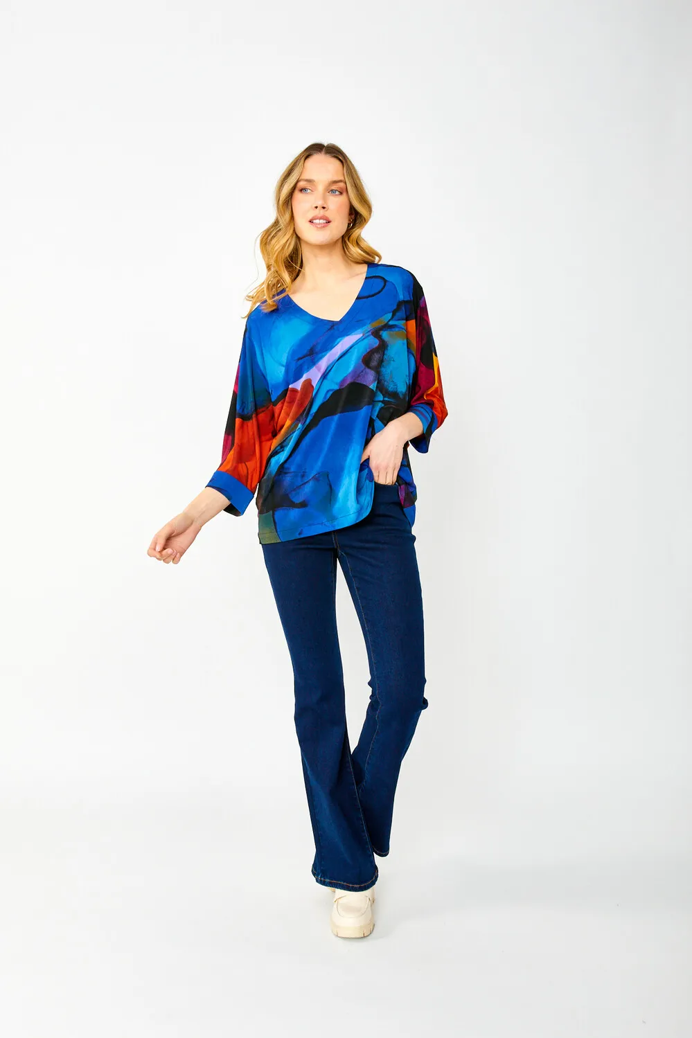 Relaxed Fit V-neck Pullover Style 243138