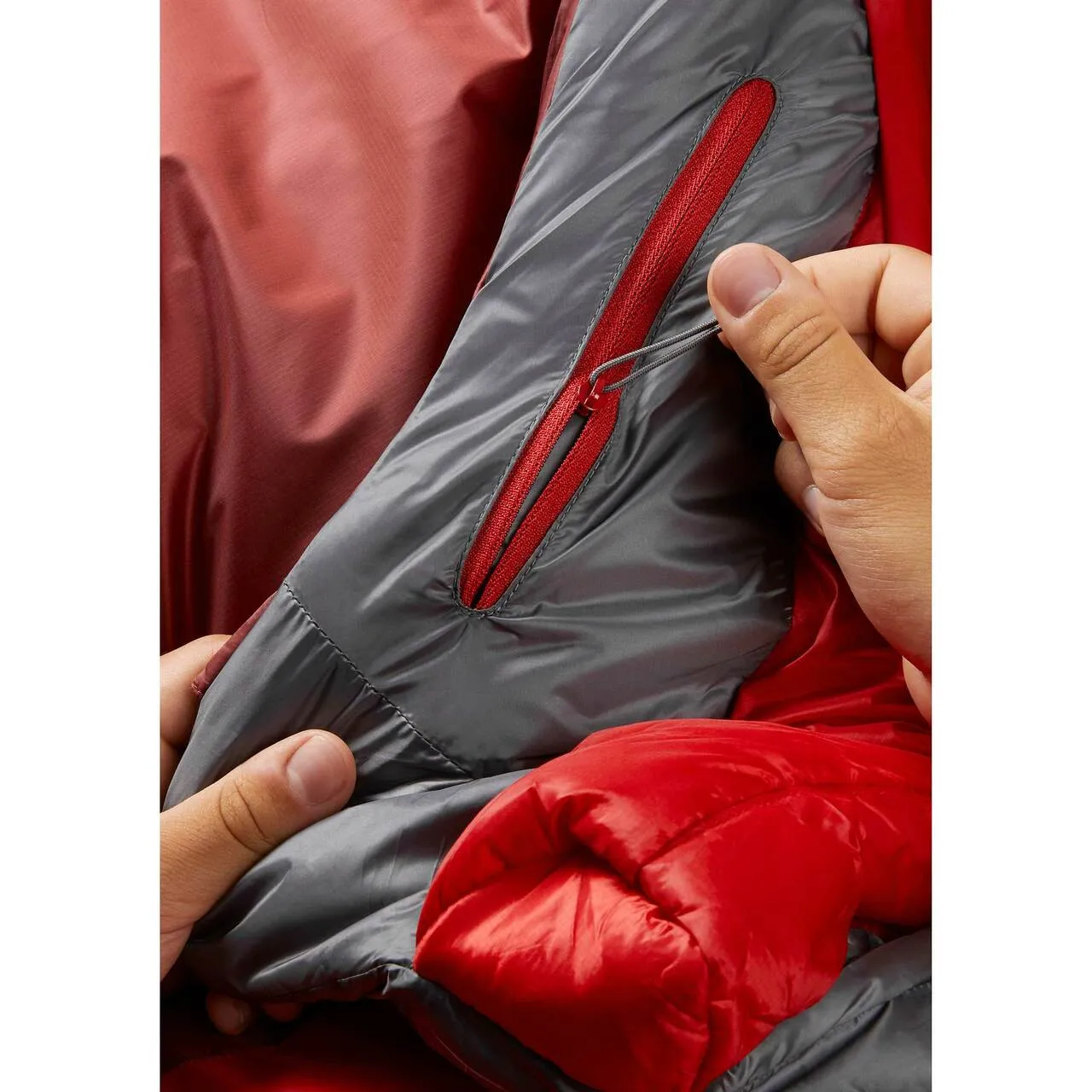 Solar Eco 3 Synthetic Sleeping Bag