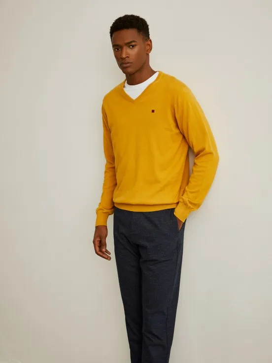 V-neck cotton and cashmere pullover