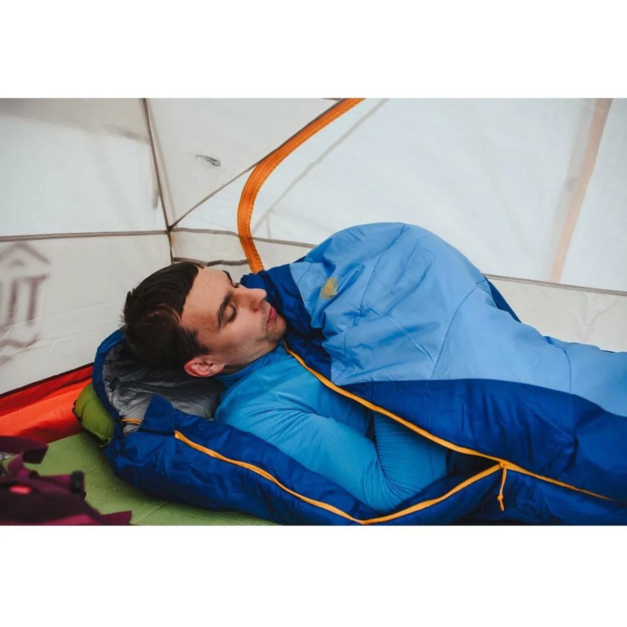 Vatra 2S Synthetic Sleeping Bag